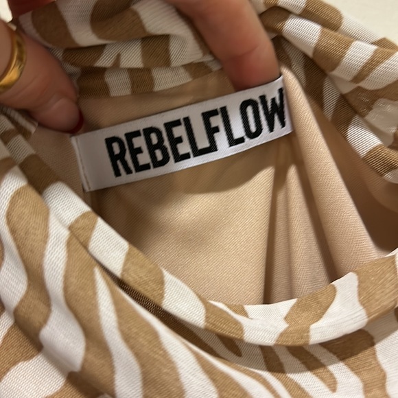 Zebra Print Mini Dress - Picture 5 of 7